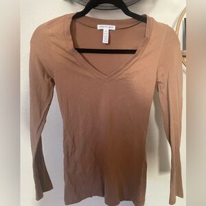 Ambiance V-Neck Long Sleeve Top in Tan